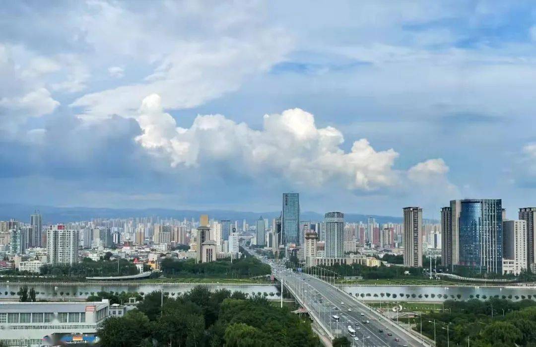 太原市风采播音稿