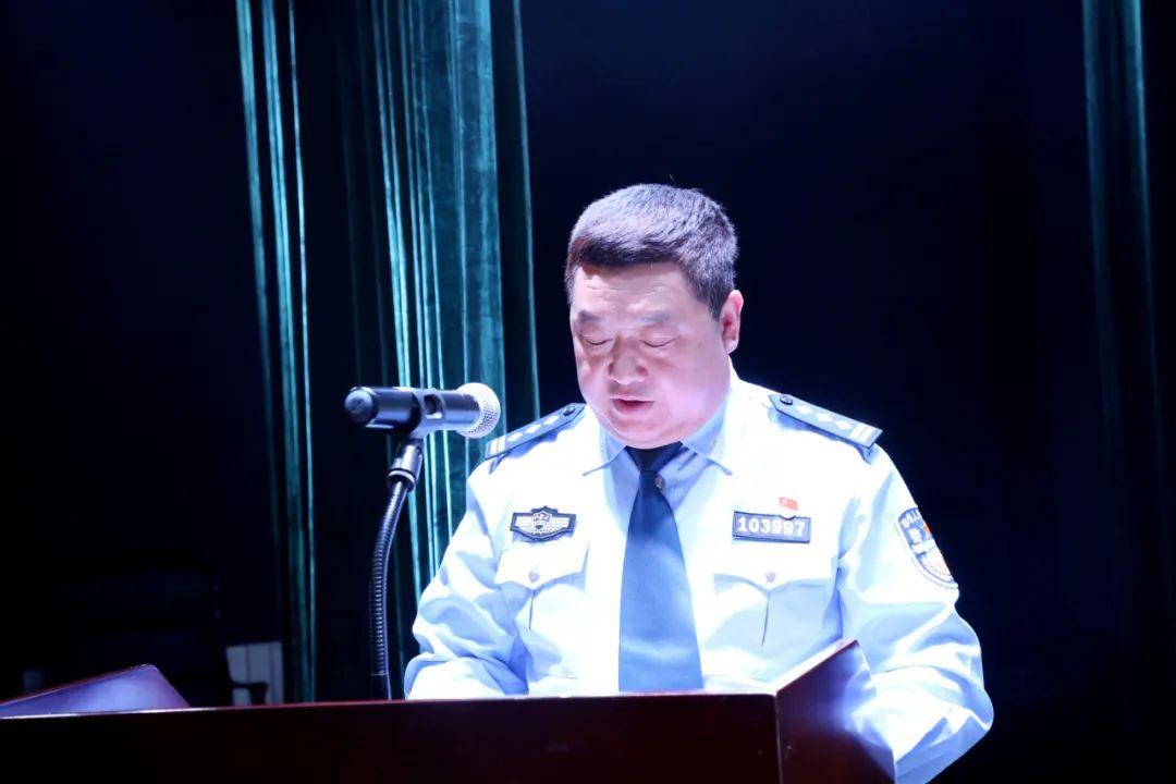 鄂尔多斯，家的温馨与友情的奇遇之旅