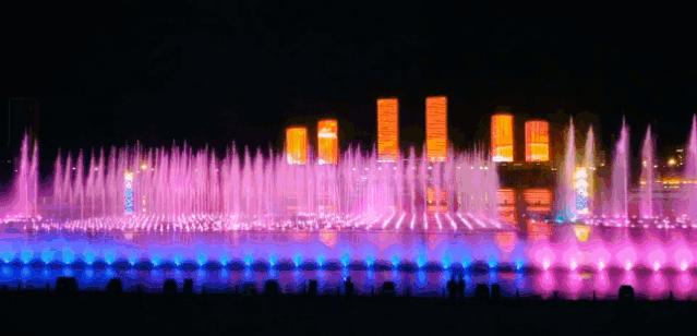 鄂尔多斯,家的温馨与友情的奇遇之旅