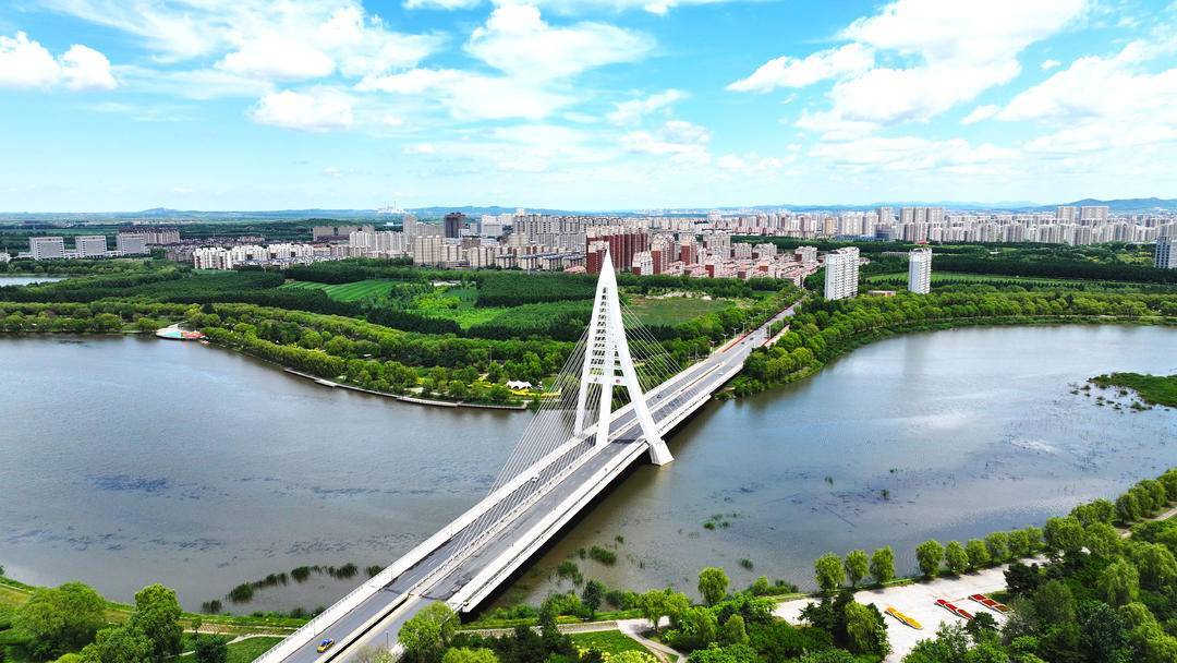 铁岭,亲爱的听众朋友们,大家好!